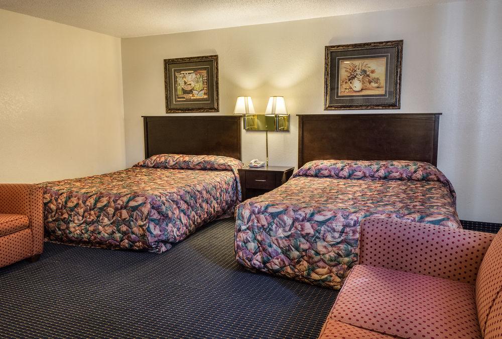 Spark By Hilton Norfolk Esterno foto
