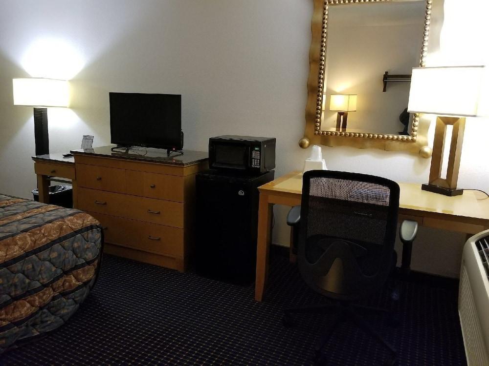 Spark By Hilton Norfolk Esterno foto